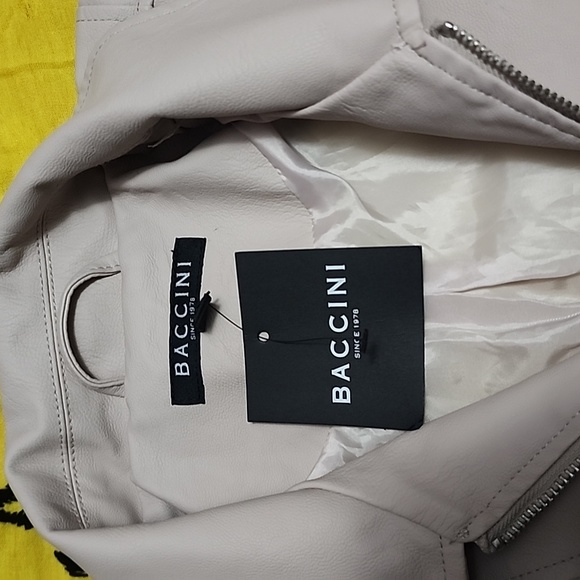 Jacket - Picture 2 of 4